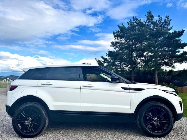 LAND ROVER RANGE ROVER EVOQUE 2.0 TD4 SE Tech 2018