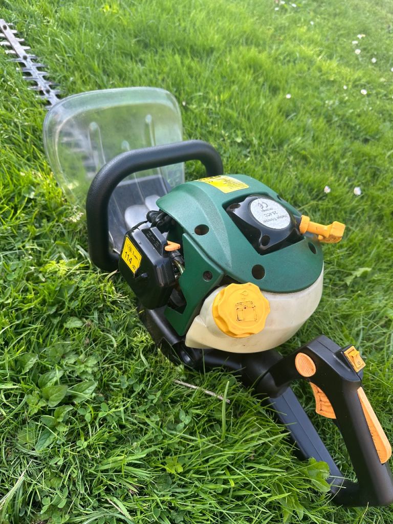 Petrol hedge cutter VGC 24” clippers lawnmower mower trimmer 