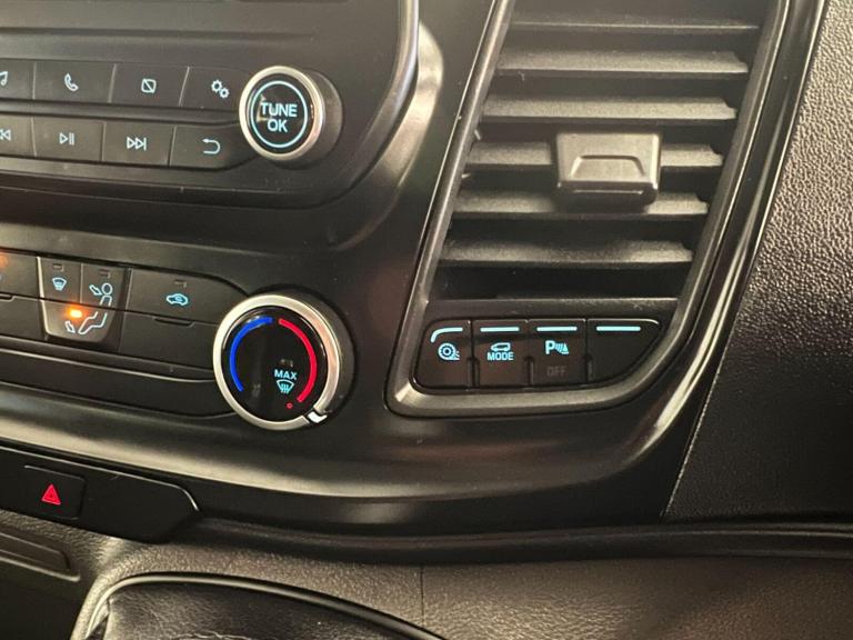 2022 Ford Transit 2.0 EcoBlue 130ps H2 Leader Double Cab Van PANEL VAN DIESEL Manual