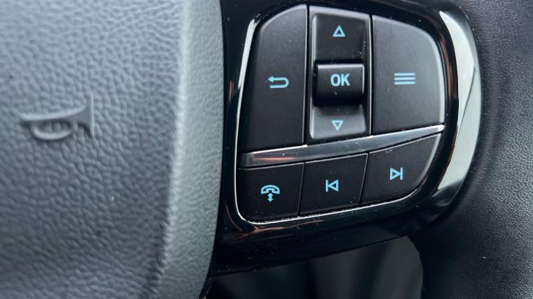 2025 Ford Transit Custom 280 L2 Diesel Fwd 2.0 EcoBlue 136ps H1 Van Limited Auto Van Diesel Autom...