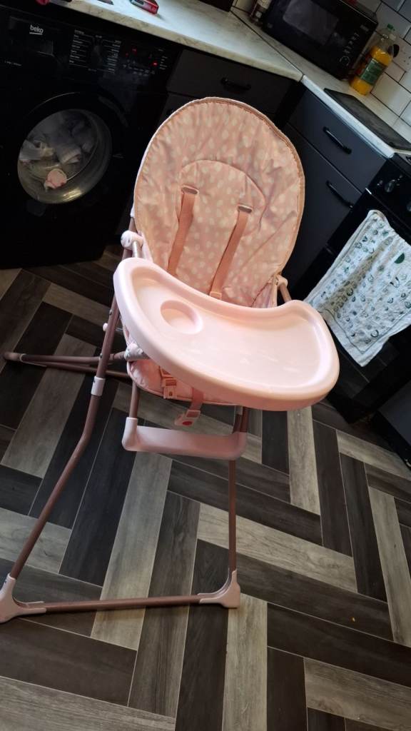 Pink Baby High Chair with Tray – Good Condition