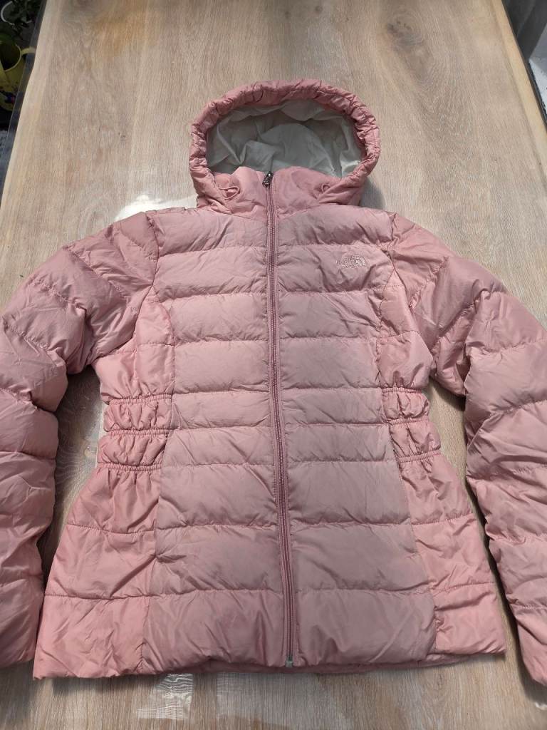 The North Face Women's Dusty Pink 550 Down Puffer Jacket Size M