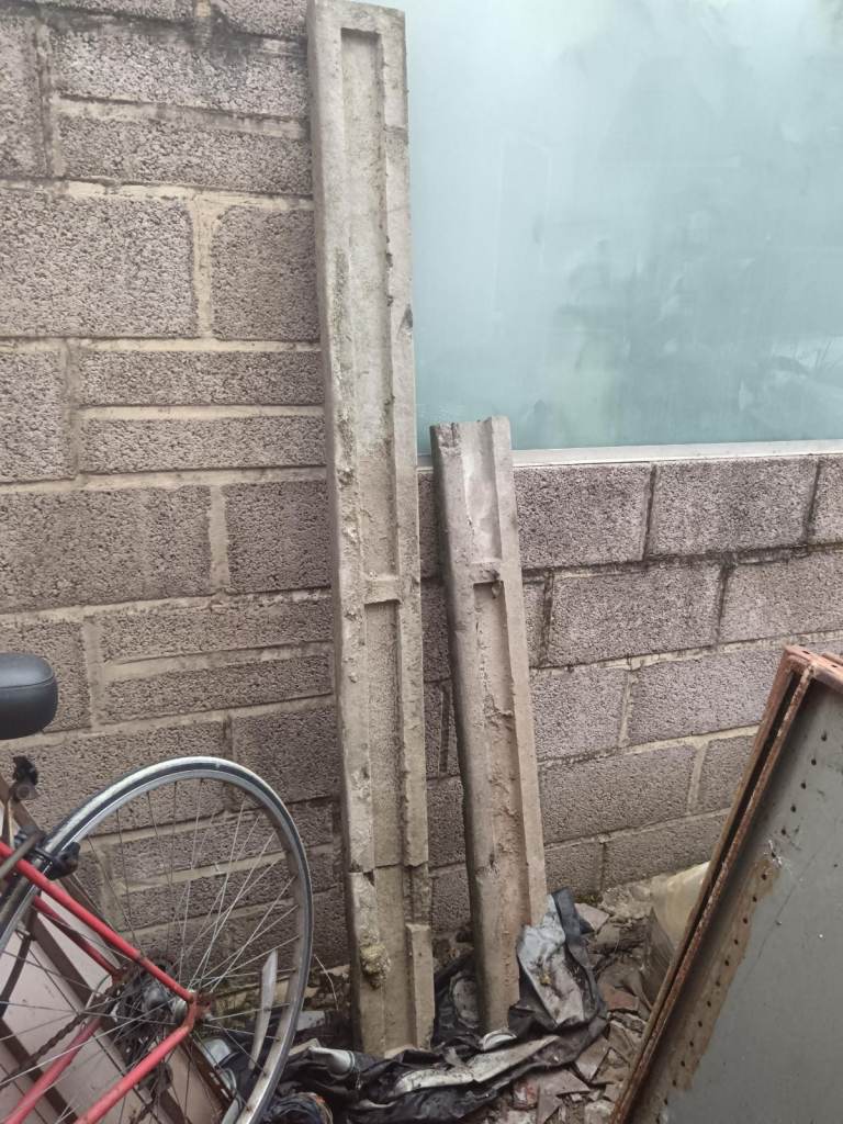 Used Concrete Fence Posts – Solid Condition
