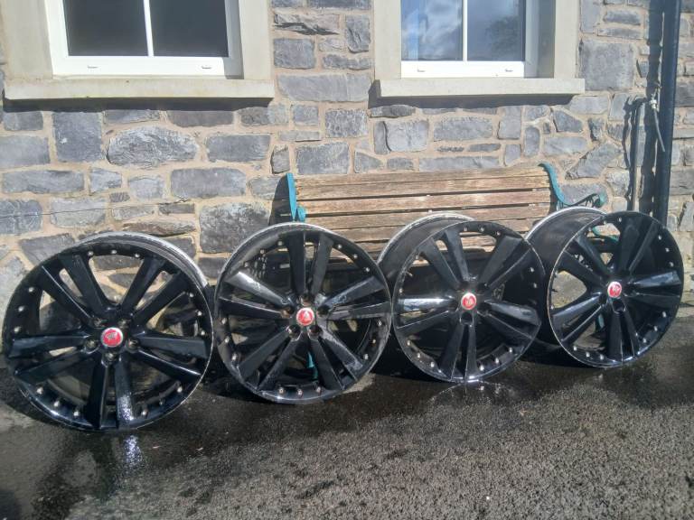 Set of 20inch Black Jaguar Alloy Wheels Jaguar XF 20" 