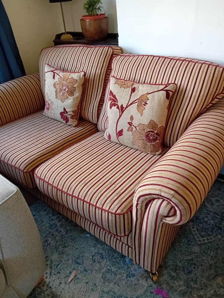 Sofa and arm chair 
