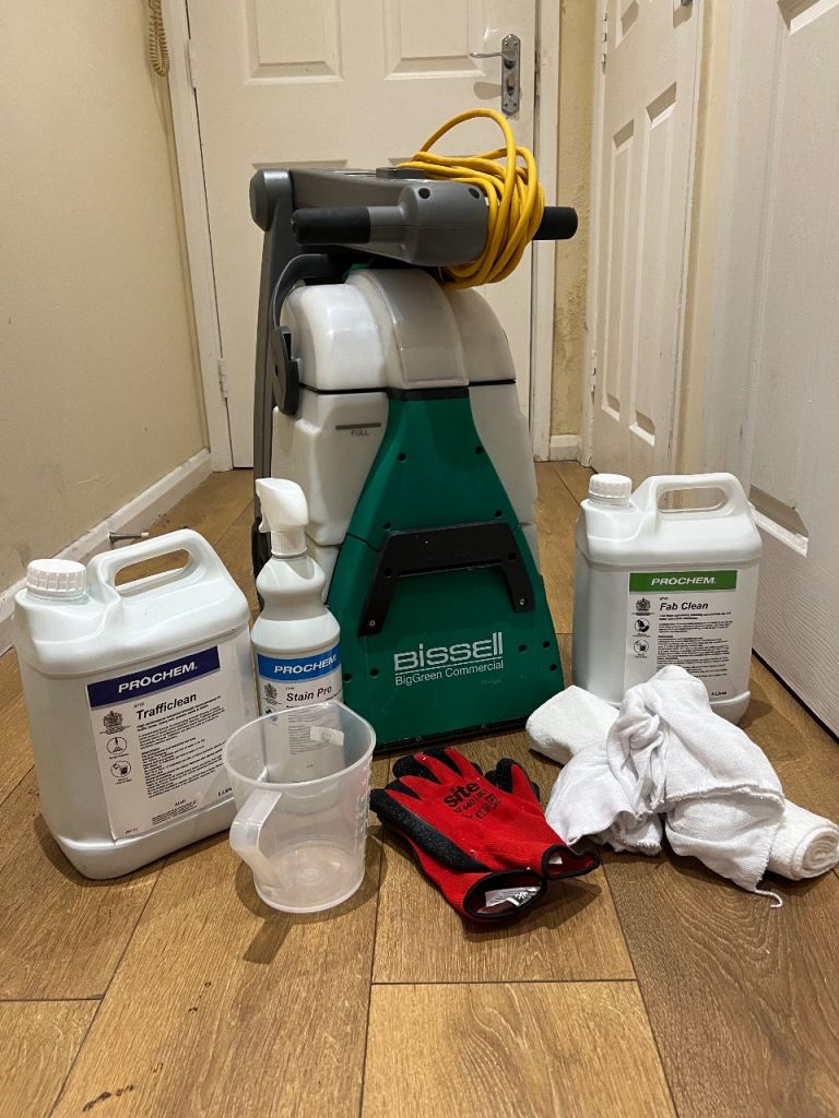 BISSELL BIG GREEN Carpet Cleaning Kit