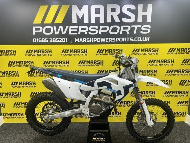 Husqvarna FE 250 2025 Model, Full Akrapovic,  Road regd, 60 Hours 