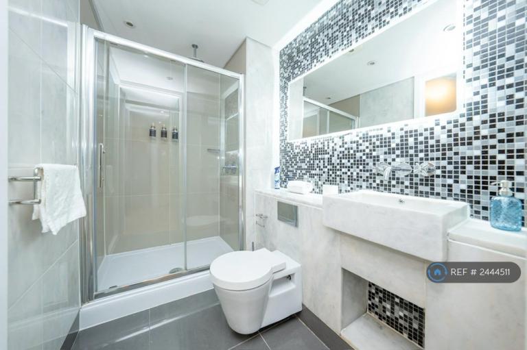 1 bedroom flat in Ability Place, London, E14 (1 bed) (#2444511)