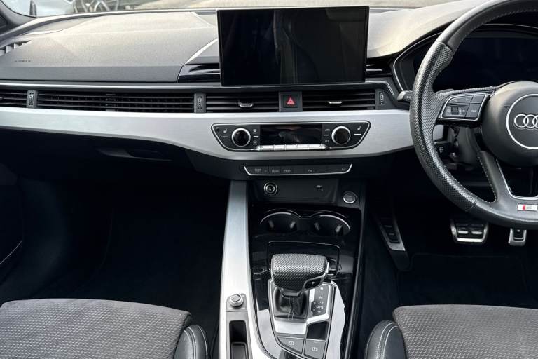 2020 Audi A4 2.0 TFSI 35 S line S Tronic Euro 6 (s/s) 4dr Saloon PETROL Automatic