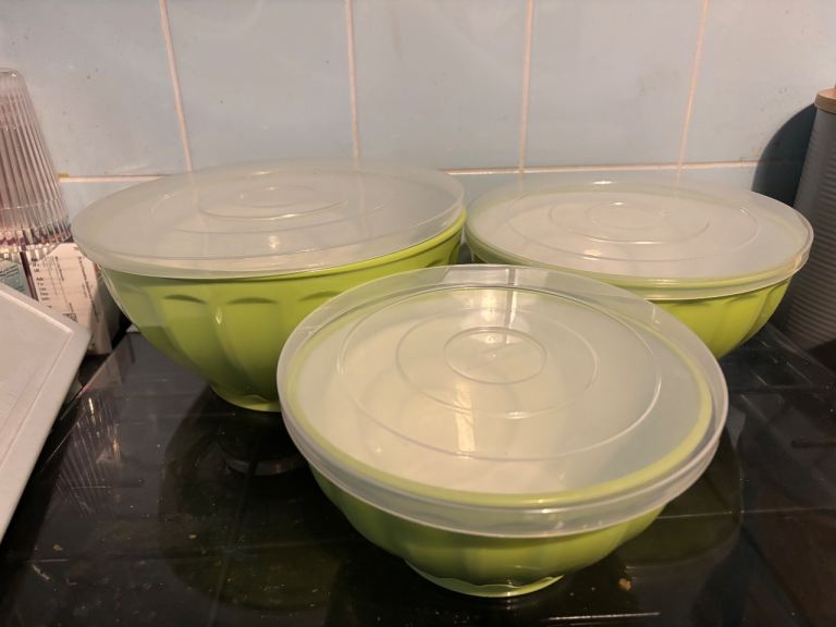 Set of 3 mixing bowls 