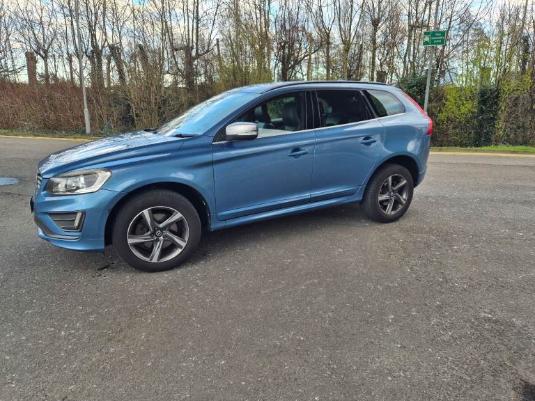 2014 XC60 2.0L D4 (FWD) manual R-Design