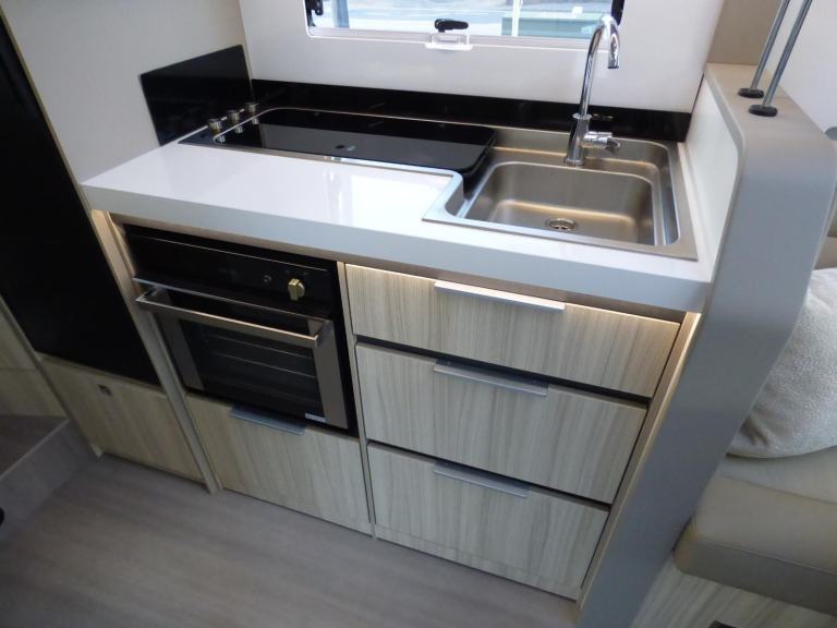 Adria Compact supreme DL DIESEL AUTOMATIC 2025