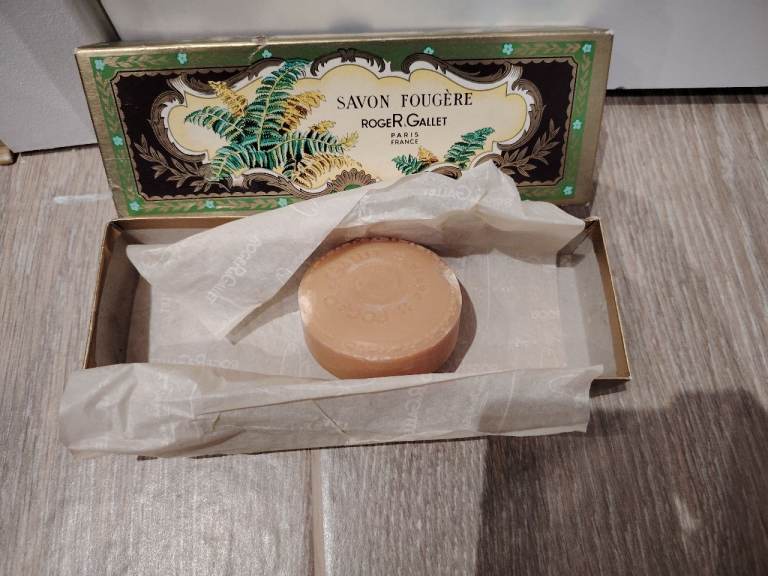 1x Vintage Roger & Gallet Perfumed Soap Made In France