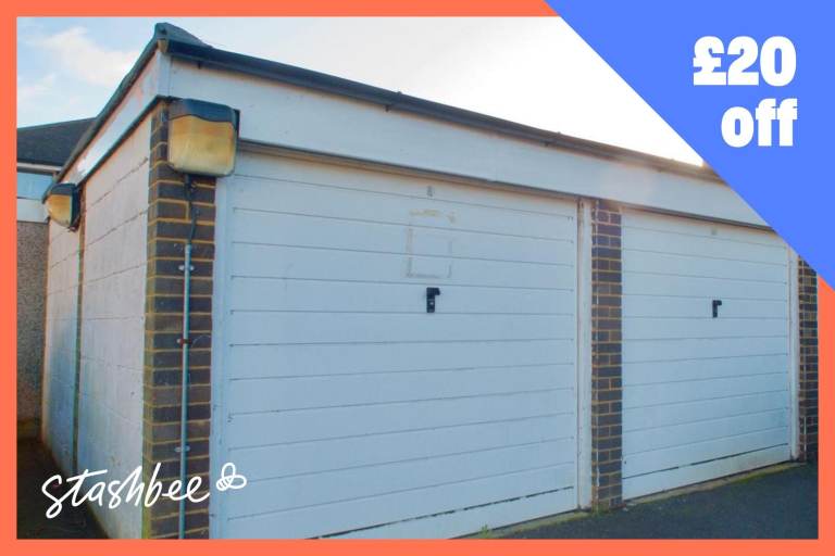 Garage to rent in London (SW16) | Stashbee