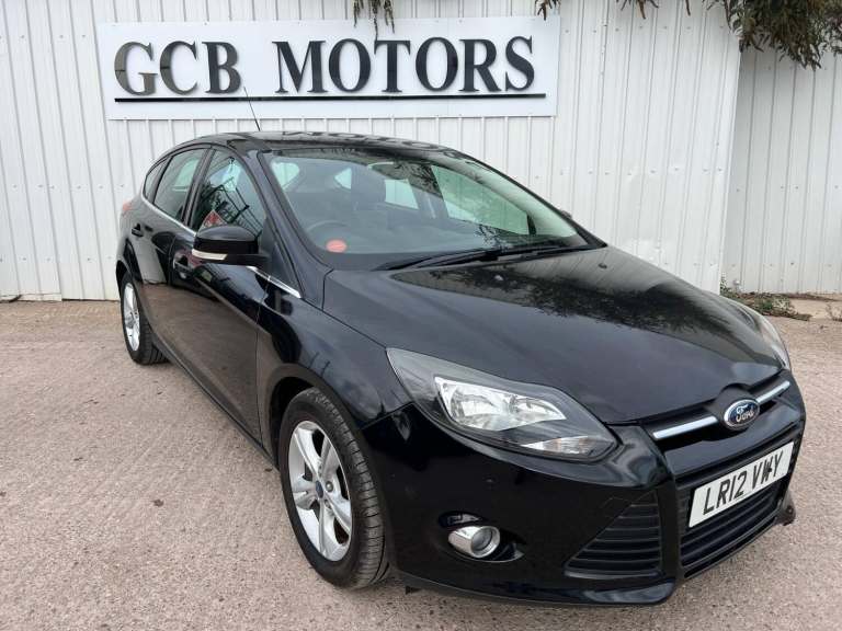 Ford Focus 1.6 Zetec Powershift Euro 5 5dr Petrol Automatic