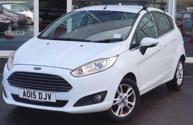 2015 Ford Fiesta Zetec Hatchback Petrol Manual