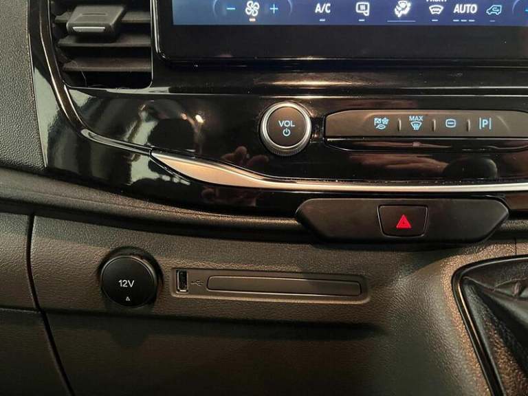 2024 Ford Transit 2.0 EcoBlue 130ps H2 Trend Double Cab Van PANEL VAN DIESEL Manual