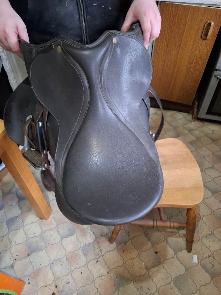 Wintec saddle for sale open to offers