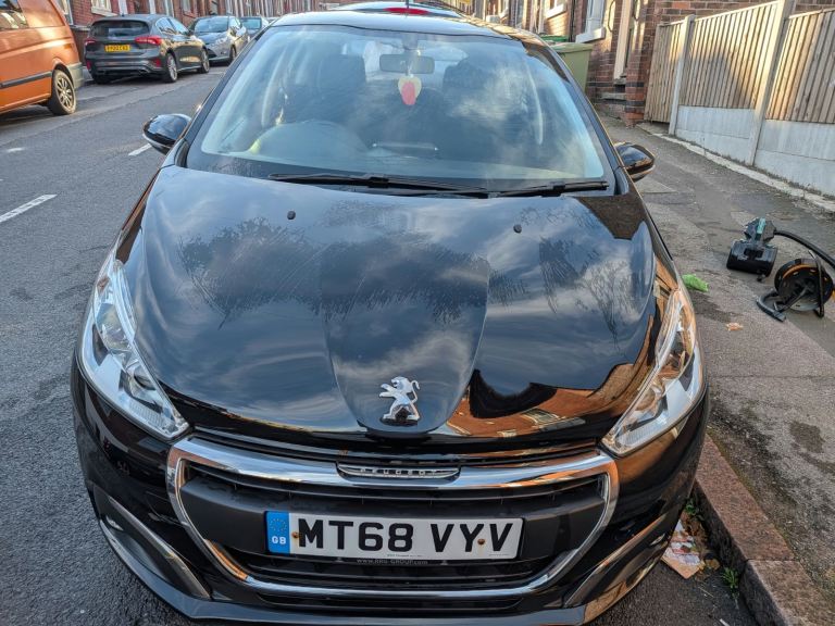Peugeot, 208, Hatchback, 2018, Manual, 1199 (cc), 5 doors