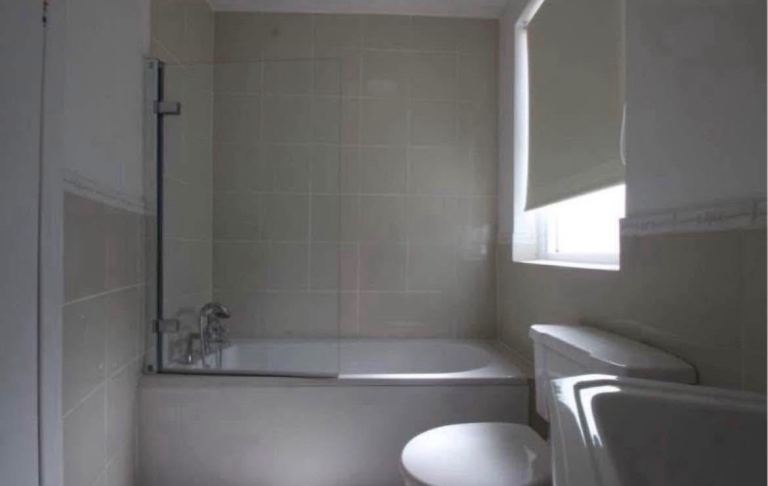 Small singiel room for rent in East Finchley