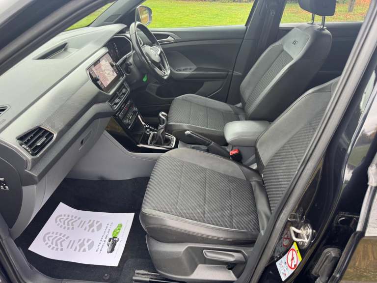 VOLKSWAGEN T-CROSS 1.0 TSI R-Line 2020