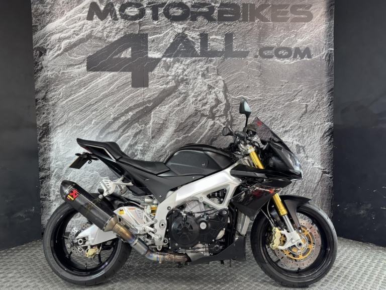 APRILIA TUONO V4 1000 2015