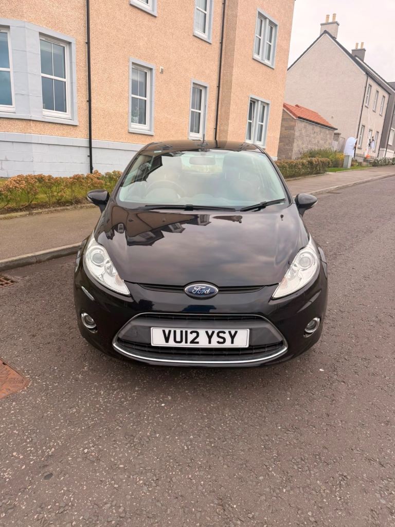 Ford, FIESTA, Hatchback, 2012, Manual, 1242 (cc), 5 doors