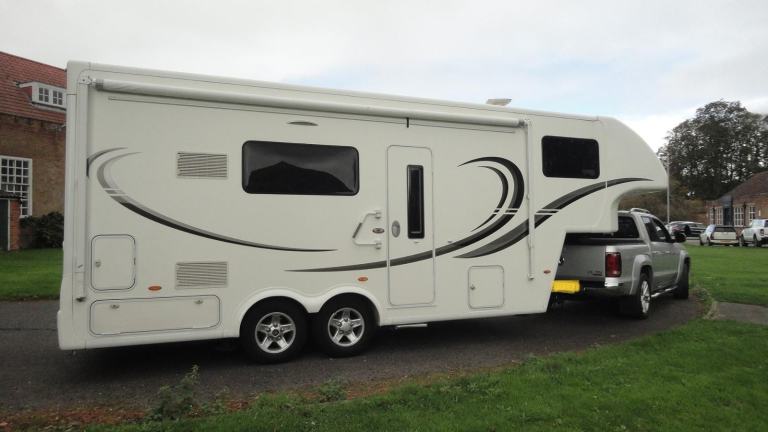 Fifth Wheel Co Celtic Rambler 5th wheel trailer