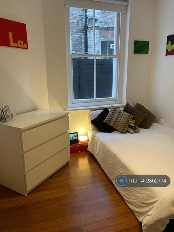 1 bedroom in Clapham, London, SW4 (#2862774)