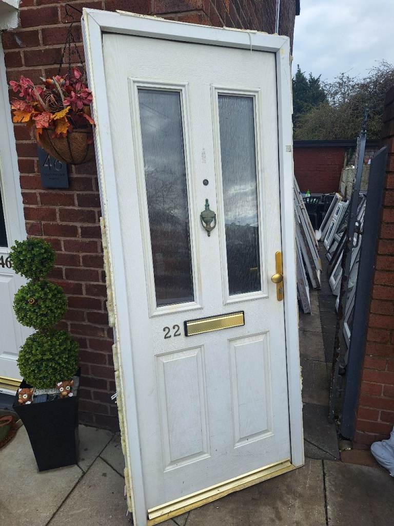 Composite Door / Front Door / Upvc Door / Double Glazing / Shed / Mancave / Windows & Doors / Pvcu