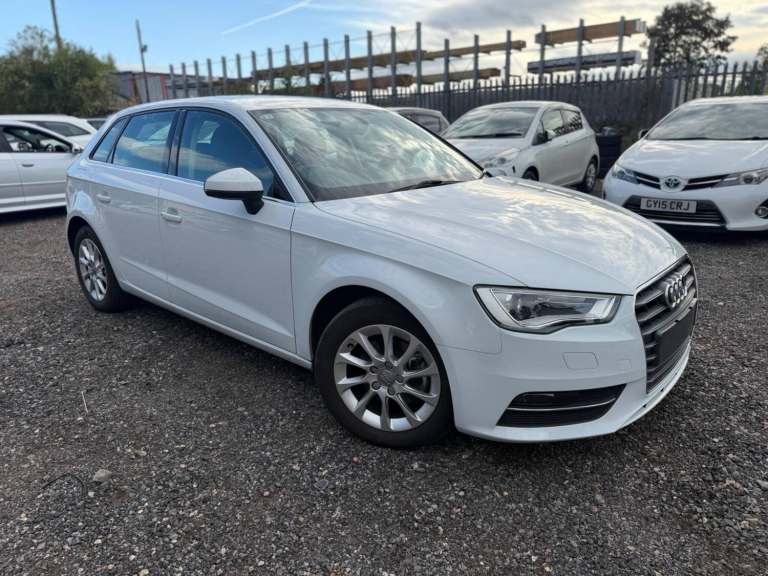 Audi A3 1.4 TFSI CoD SE Sportback S Tronic Euro 6 (s/s) 5dr Petrol Automatic