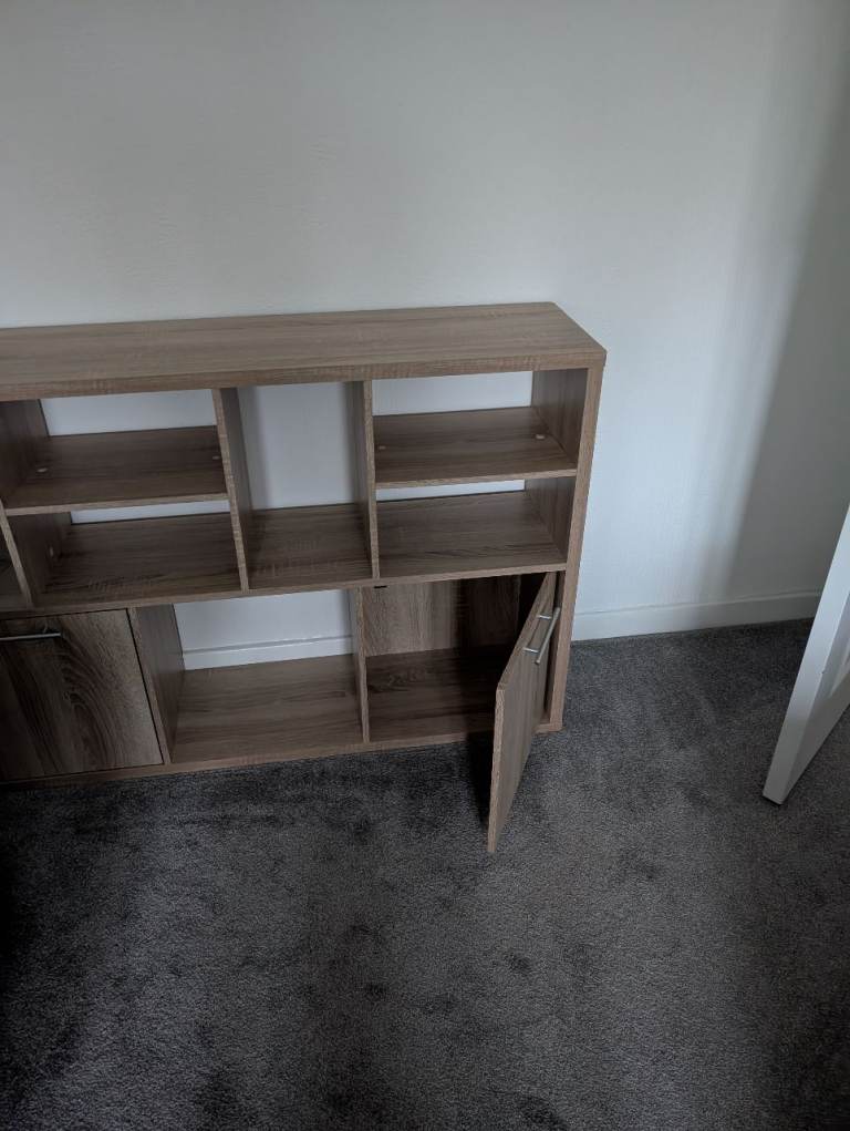 Display unit / sideboard 