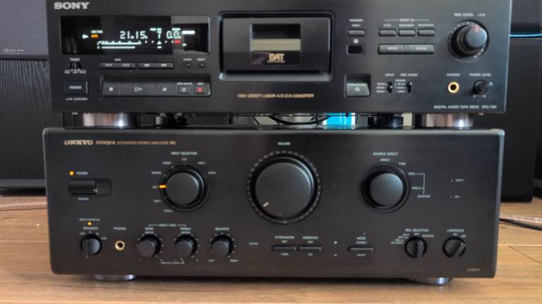 Onkyo Integra A-8870 Stereo Amplifier