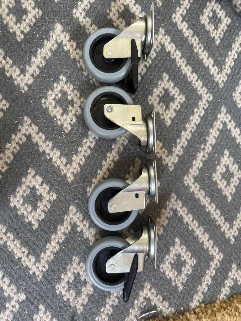 Set of 4 Swivel Castor Wheels with Brakes