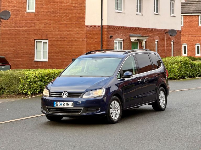 2013 Volkswagen Sharan Sport 2.0TDI 170 6 Speeds. 