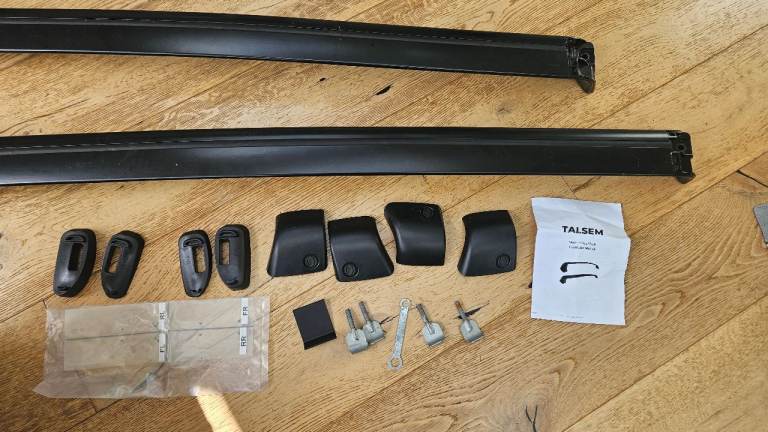 Tesla model Y roof bars