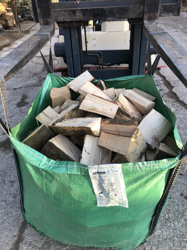 Kiln dried logs