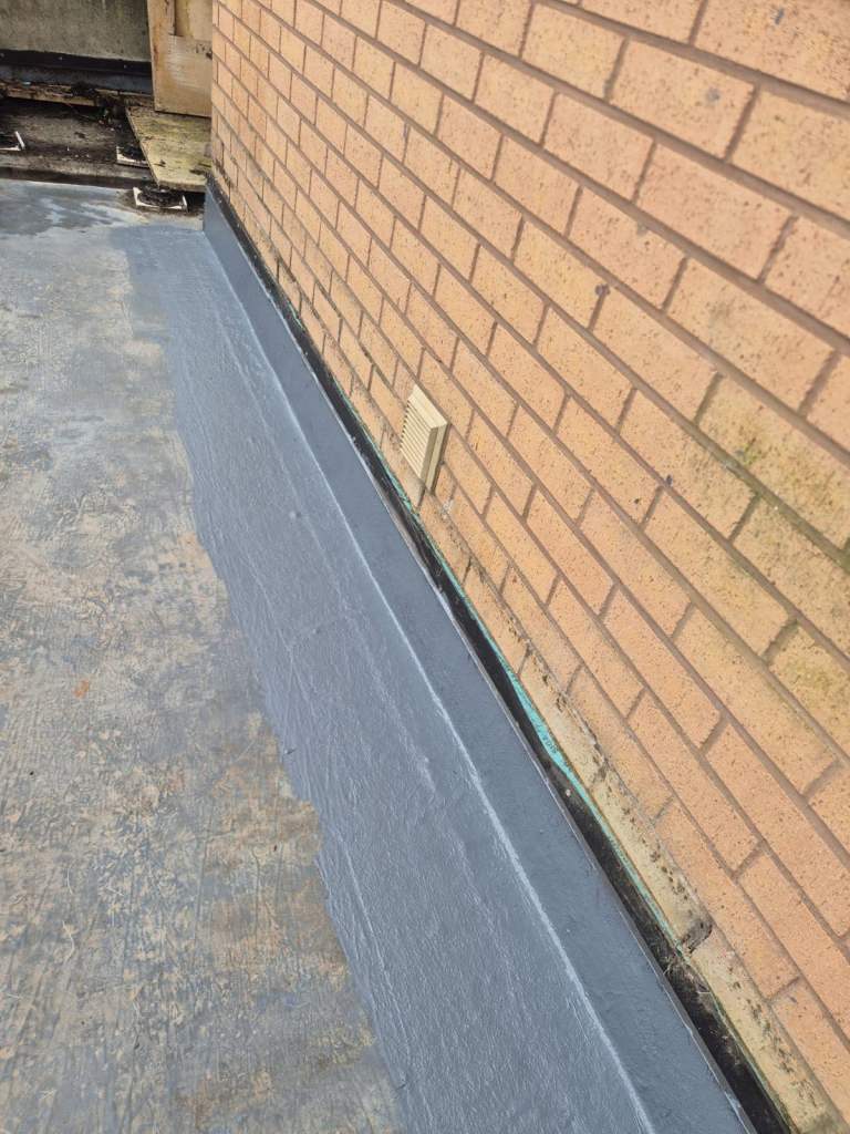 Roofer / building maintenance 