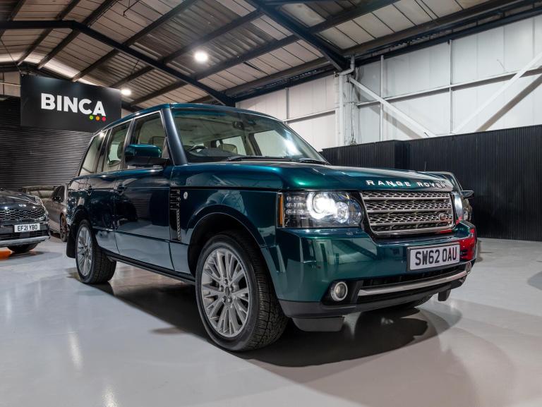 2012 Land Rover Range Rover 4.4 TD V8 Westminster SUV 5dr Diesel Auto 4WD Euro 5 (313 bhp) ESTATE...
