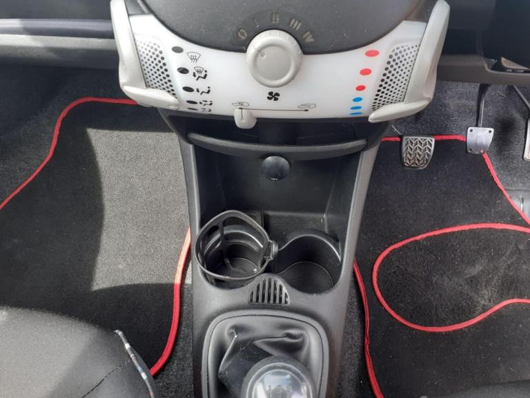 2012 Citroen C1 1.0i VTR Euro 5 5dr HATCHBACK Petrol Manual