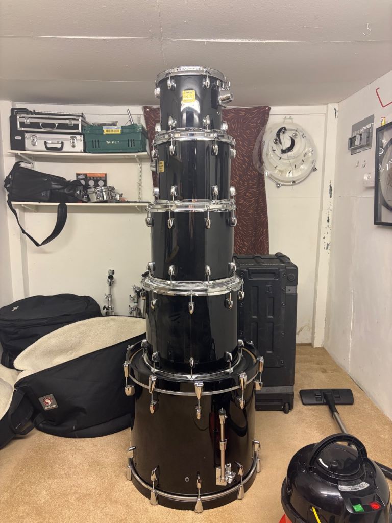 Steve Hewitt’s Yamaha Maple Custom