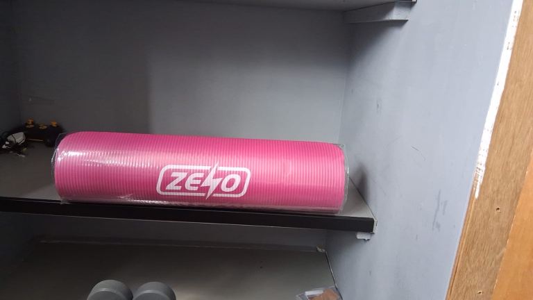 ZETO Pink Yoga Mat – Brand New, Still Wrapped