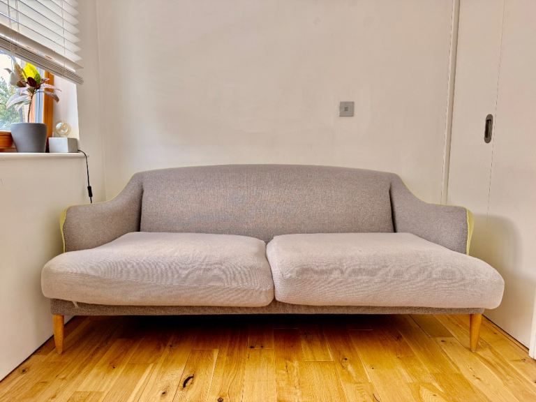 Bespoke James UK 3-Seater Sofa – High-End British Made