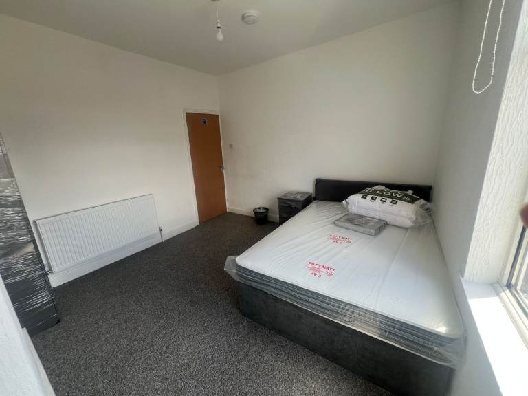🏠 Rooms Available Now in Stoke ST2 – Universal Credit Welcome (£10 PER WEEK!)