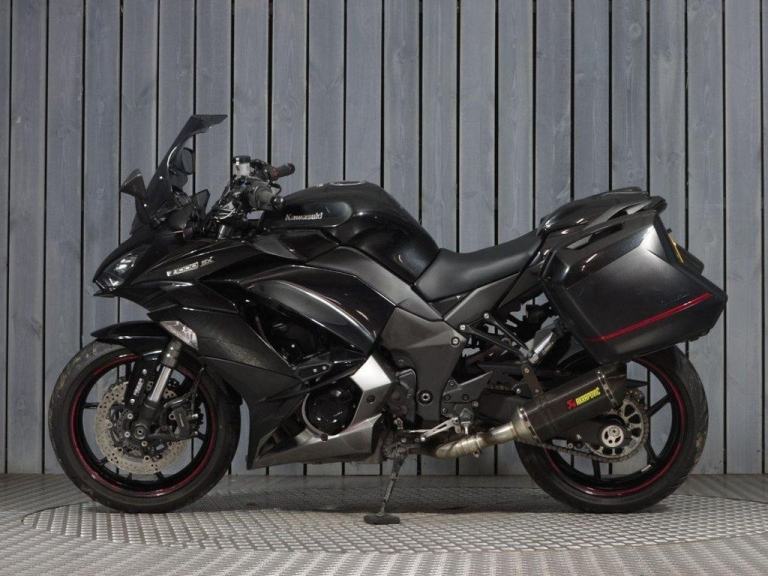 2018 18 KAWASAKI Z1000 SX