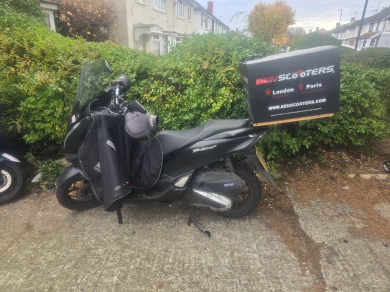 Honda, PCX, 2022, 125 (cc)