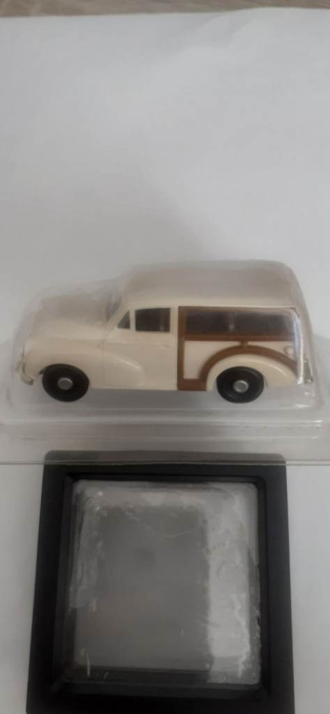 Morris Traveller 