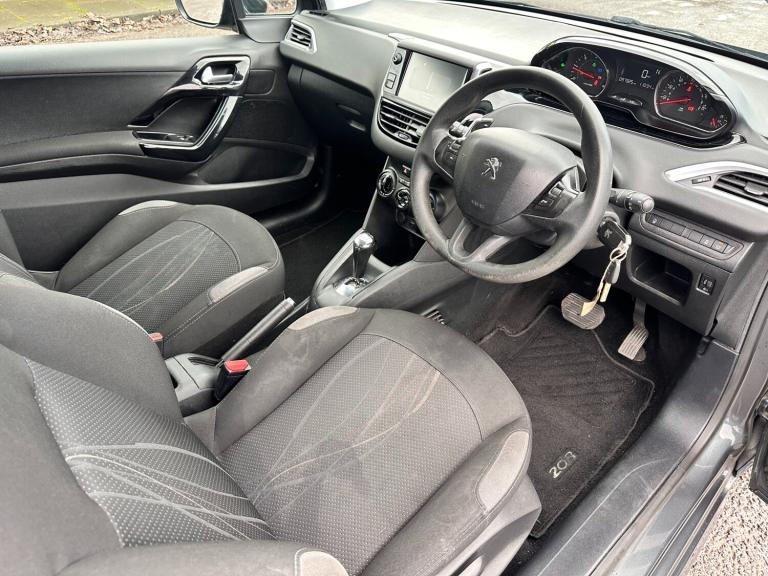 2014 Peugeot 208 1.4 e-HDi Active 3dr EGC HATCHBACK Diesel Automatic