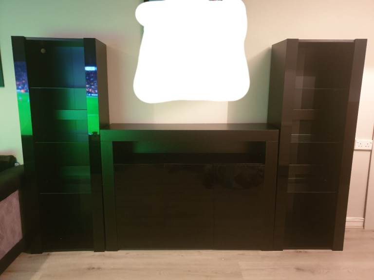 High Gloss Display Units