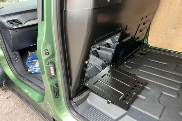 2025 Ford E-Transit Courier Limited AUTO 43kWh 136PS FWD 1 Speed Automatic Panel Van Electric Aut...